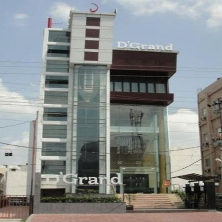 Hotel D'Grand Барейли Екстериор снимка