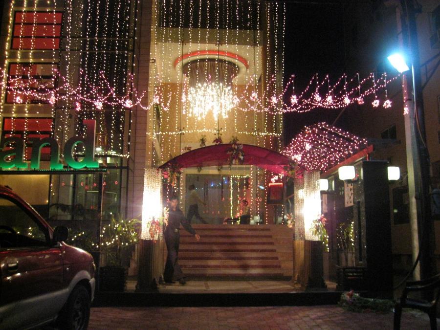 Hotel D'Grand Барейли Екстериор снимка
