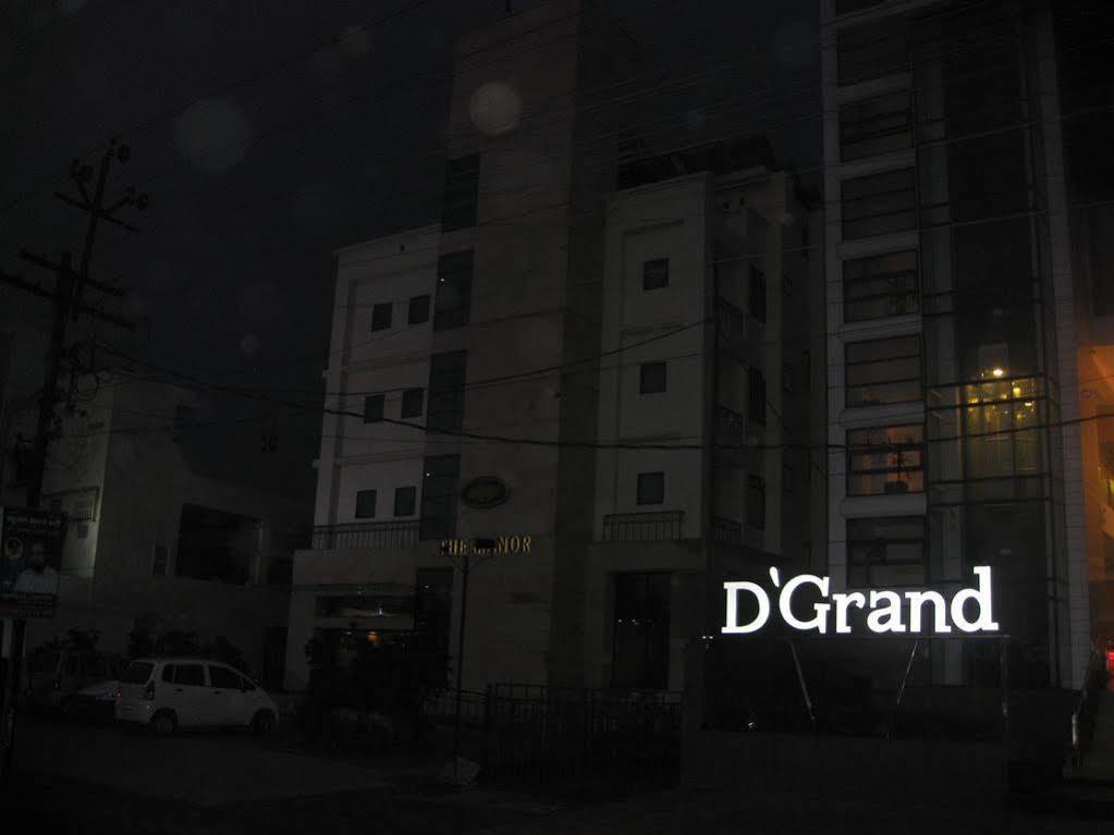 Hotel D'Grand Барейли Екстериор снимка